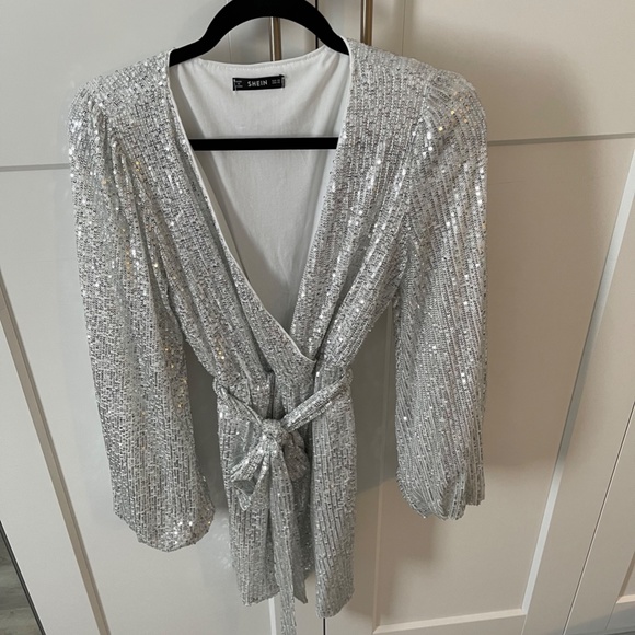 SHEIN Lantern Sleeve Wrap Belted Sequin Dress - Picture 2 of 6